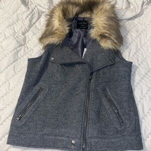 Wool Vest M